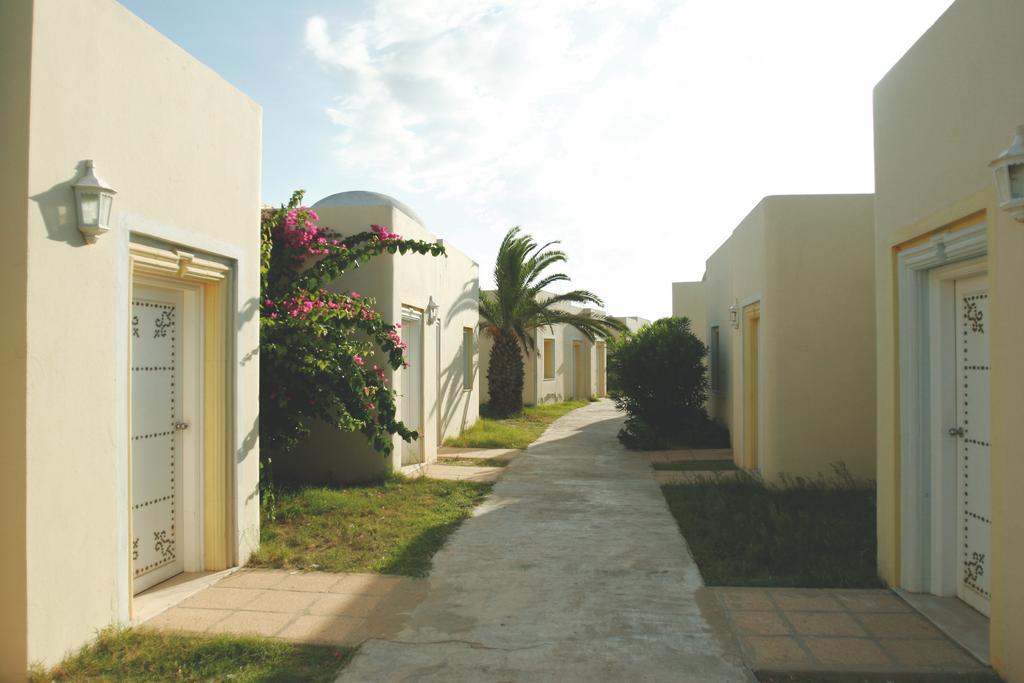 (סוס (עיר Thalassa Village Skanes מראה חיצוני תמונה
