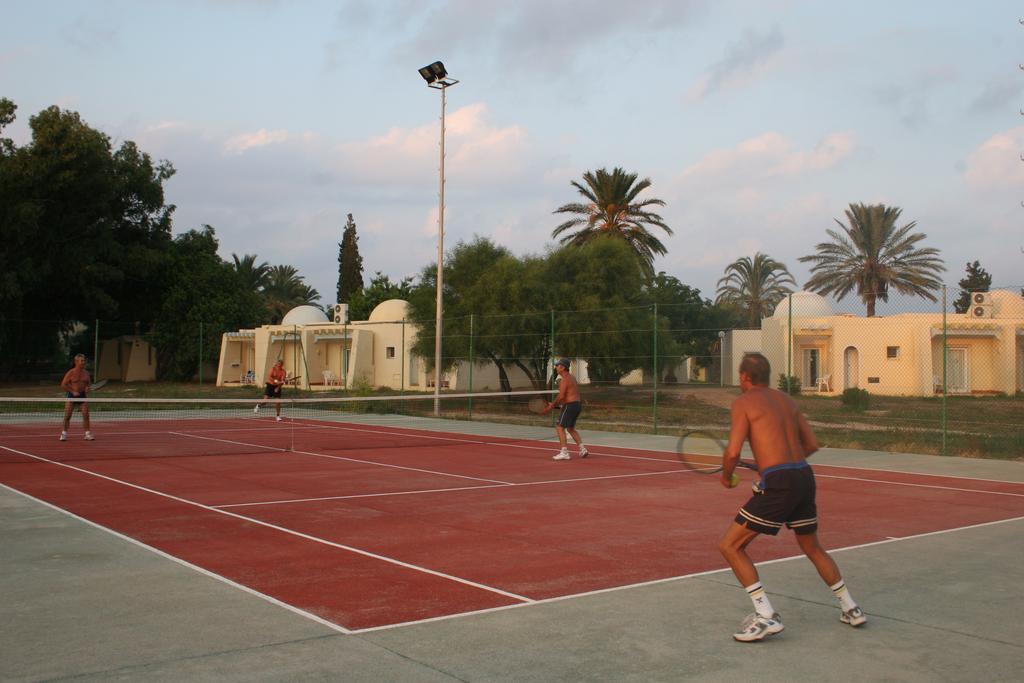(סוס (עיר Thalassa Village Skanes מראה חיצוני תמונה
